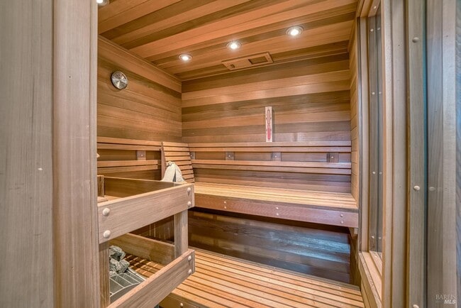 Building Photo - 2703 Brush Creek Rd