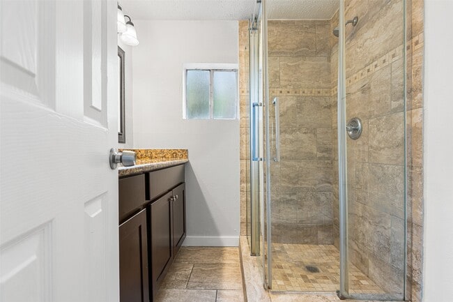 Building Photo - 9005 Gabriel St