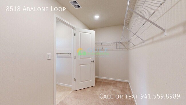 Building Photo - 8518 Abalone Loop
