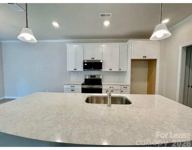 Building Photo - 8234 Merryvale Ln