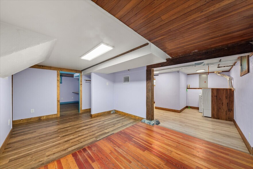 Building Photo - 2431 N Atlantic St