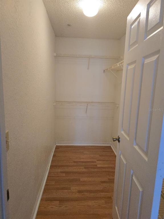 Building Photo - 4240 Summer Landing Dr