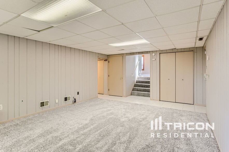 Building Photo - 8537 163rd St