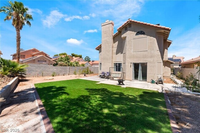 Building Photo - 2655 Par 4 Ln