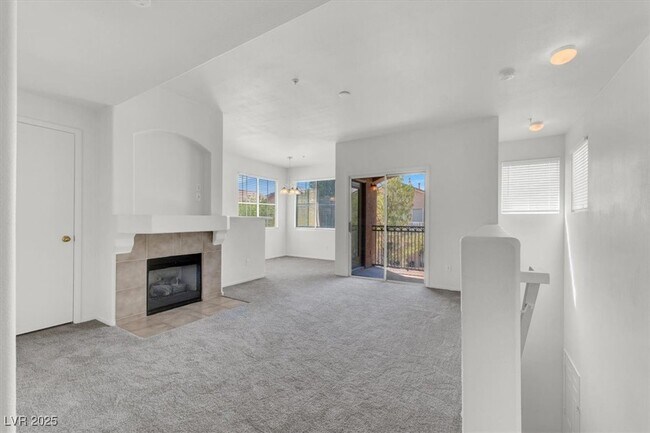 Building Photo - 9050 W Warm Springs Rd