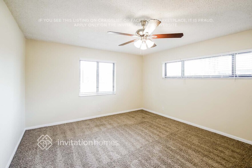 Building Photo - 941 SW 75th Terrace