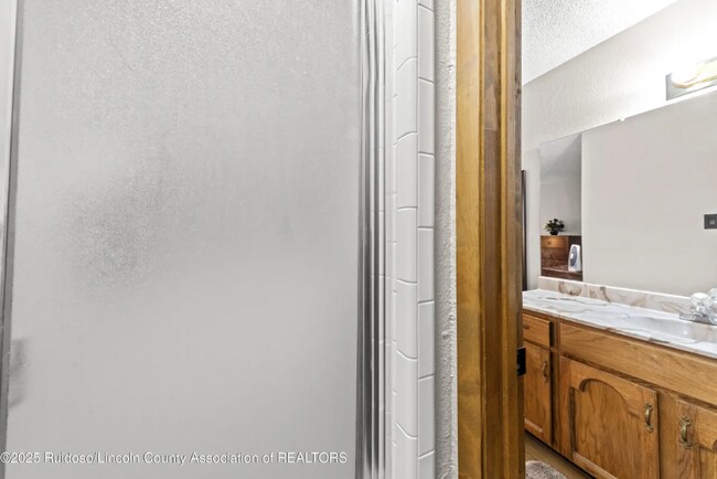 Building Photo - 119 Chaparral Dr
