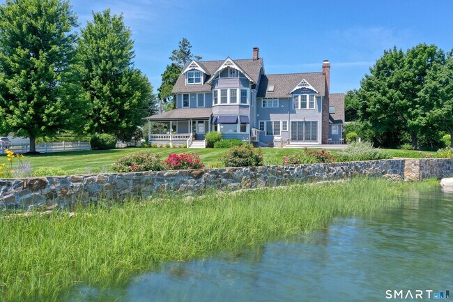 Building Photo - 71 Cove Ave