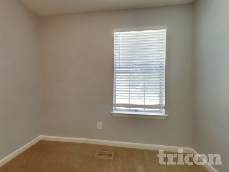 Building Photo - 1292 Parkwood Chase NW