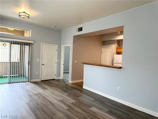 Building Photo - 3480 Cactus Shadow St