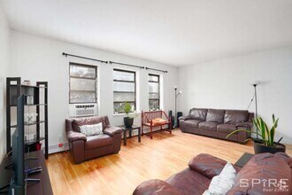 Building Photo - 3 bedroom in Brooklyn NY 11226