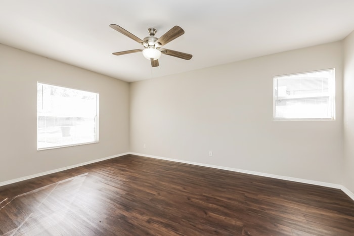 Building Photo - 5773 56th Terrace N