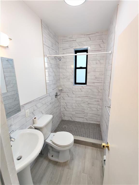 Building Photo - 345 Legion St