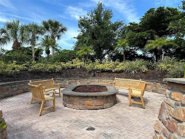 Building Photo - 8251 Varenna Dr
