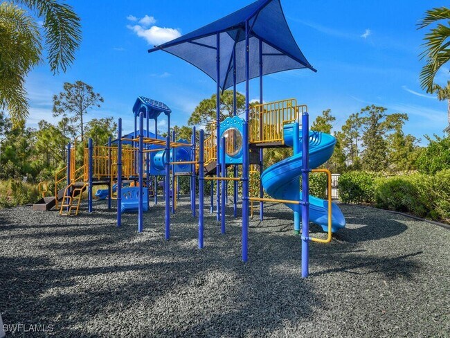 Building Photo - 3446 Acapulco Cir