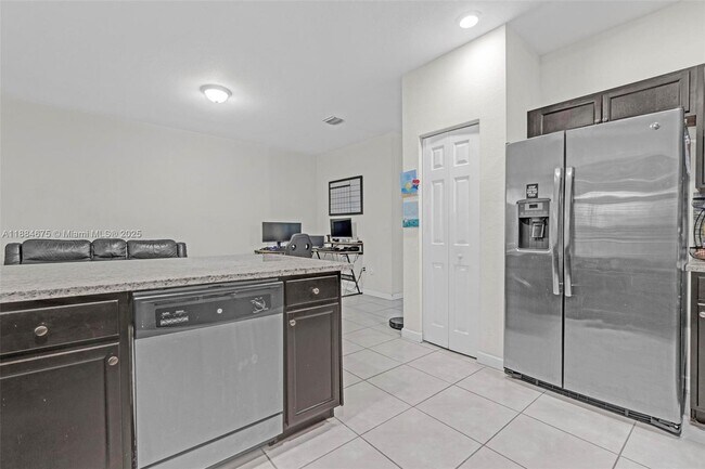 Building Photo - 11413 SW 253rd St