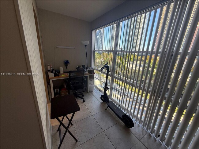 Building Photo - 17620 Atlantic Blvd