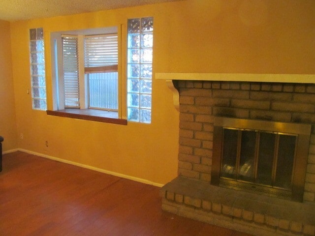 Building Photo - $1995 / 3br - 1600ft2 - OPEN-Saturday 6-14...