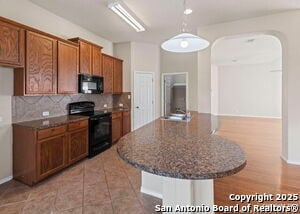 Building Photo - 7319 Tranquillo Way