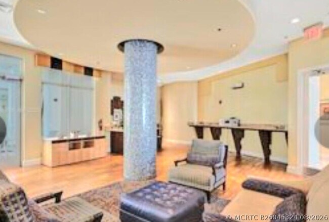 Building Photo - 1830 Radius Dr