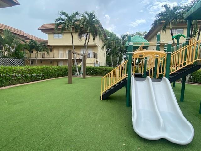Building Photo - 8650 SW 109th Ave