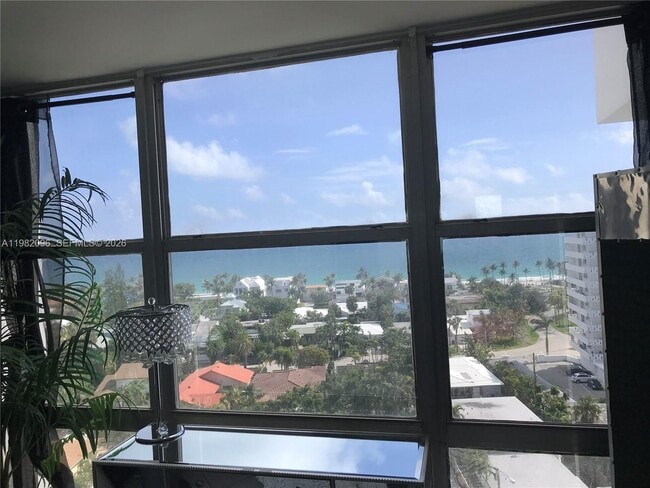 Building Photo - 2841 N Ocean Blvd