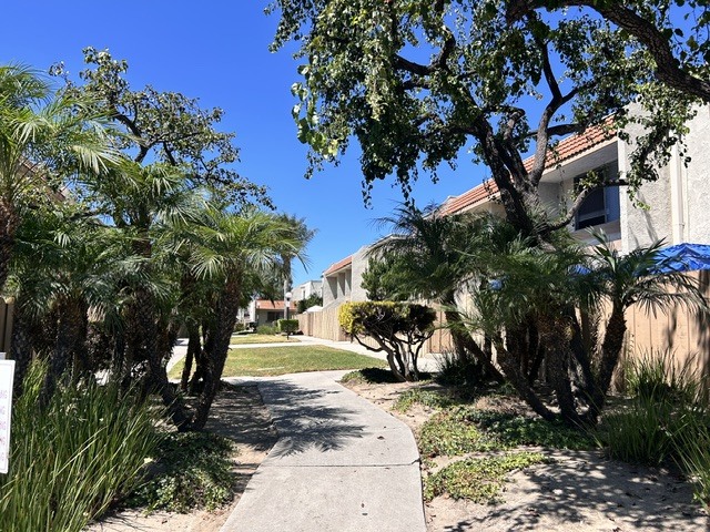 Building Photo - 209 W Channel Islands Blvd