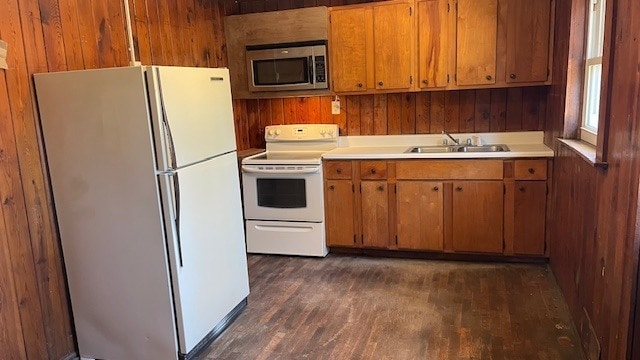 Building Photo - Cottage in City Limits