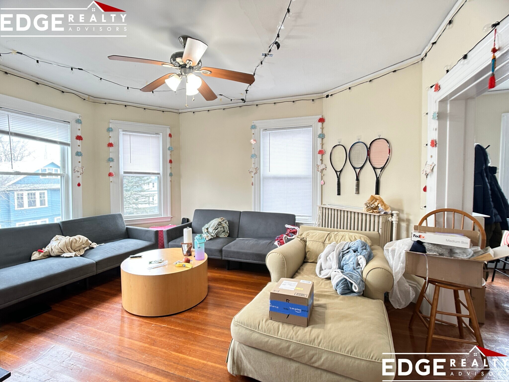 Building Photo - 74 Leicester St