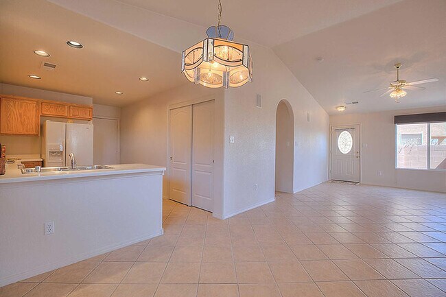 Building Photo - Ventana Ranch Gem! 3 Bedroom 2 Bath. Gate Community! Single Story with Large Backyard.