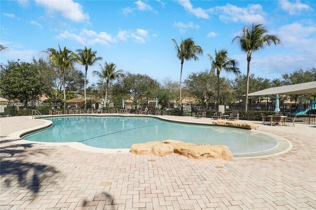 Building Photo - 165 Via Veracruz