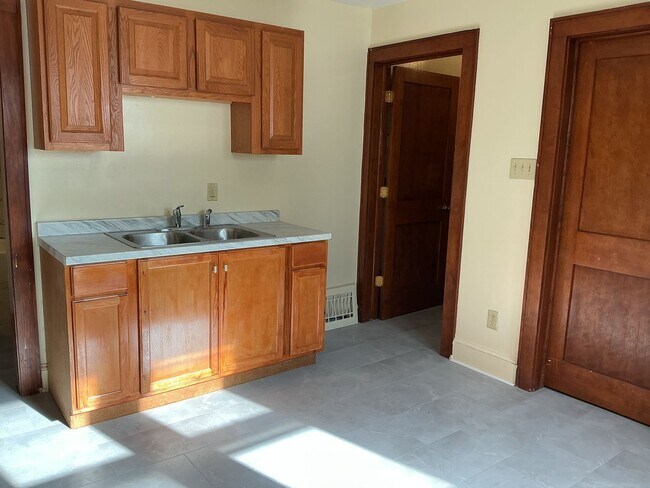 Primary Photo - 5342-5344 N. 35th St.