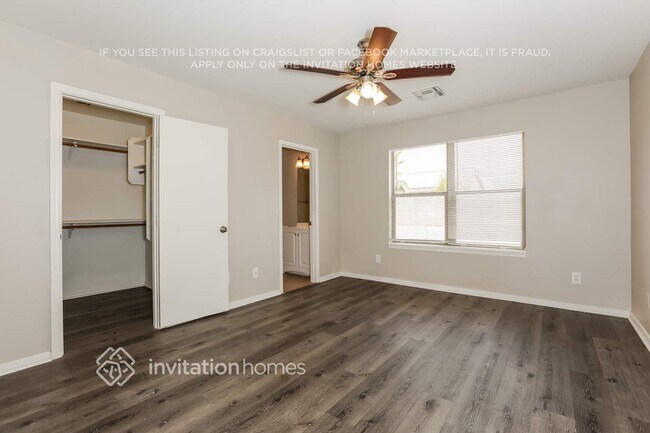 Building Photo - 11230 E Elena Ave