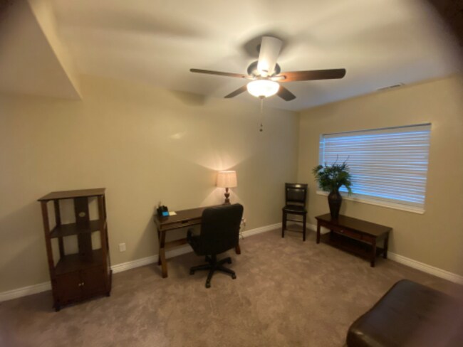 Building Photo - 15547 Thunder Gulch Dr