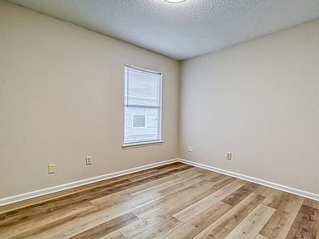 Building Photo - St Johns Rental