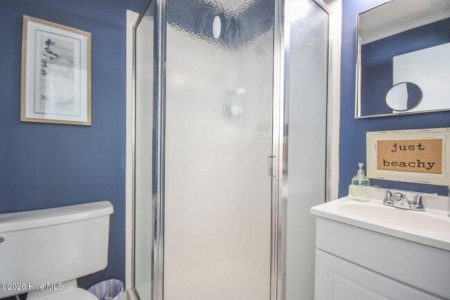 Building Photo - 301 Commerce Way