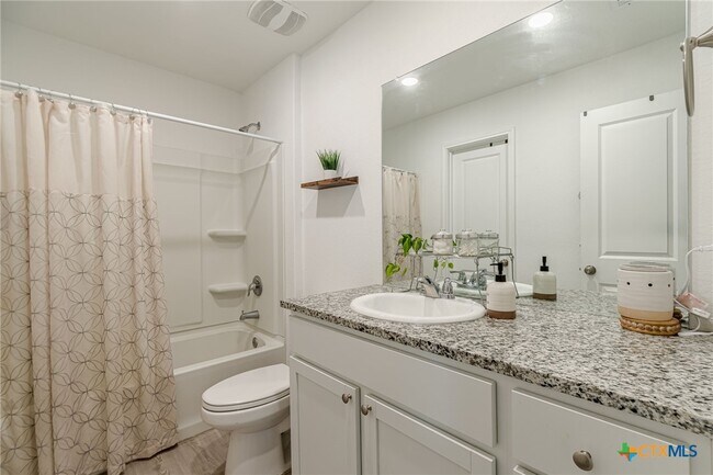 Building Photo - 5824 San Geronimo