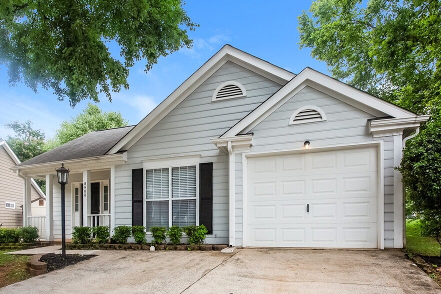 Building Photo - 8908 Chesham Dr