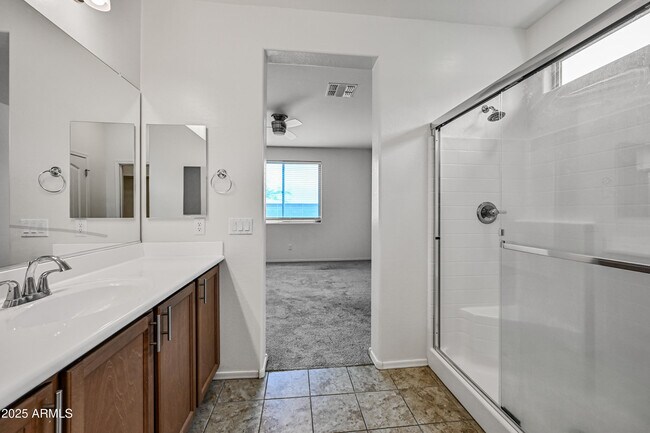Building Photo - 17677 W Country Club Terrace