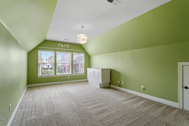 Building Photo - 2120 Glade Valley Ln