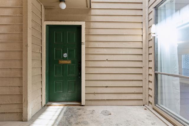 Building Photo - 5750 Phoenix Dr