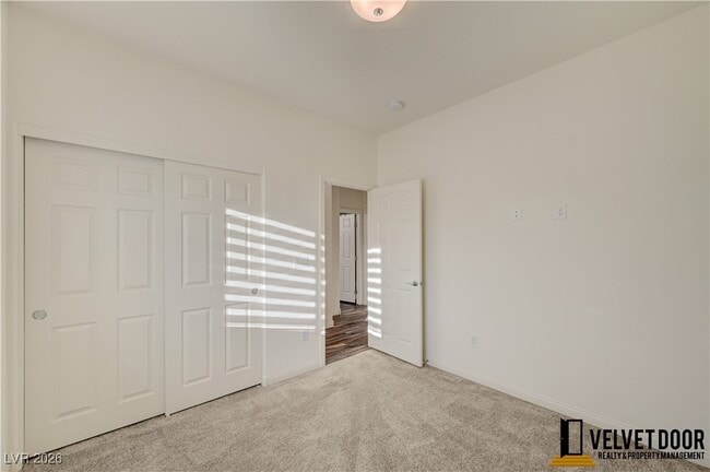 Building Photo - 9829 Grey Sands St