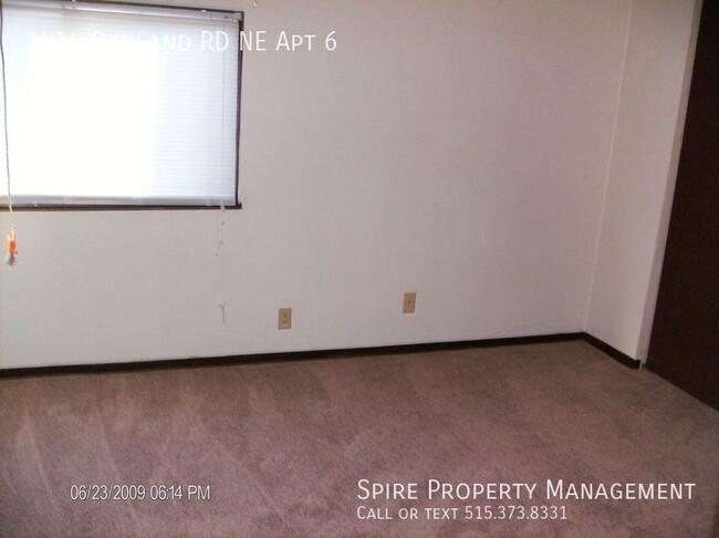 Building Photo - 1414 Oakland Rd NE
