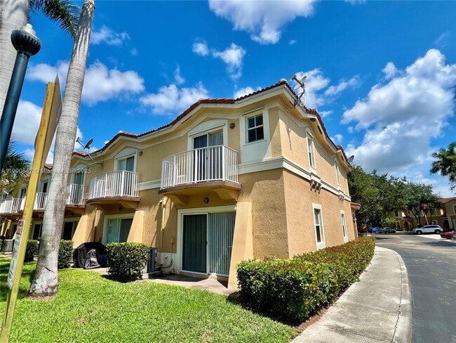 Building Photo - 12804 SW 31st St