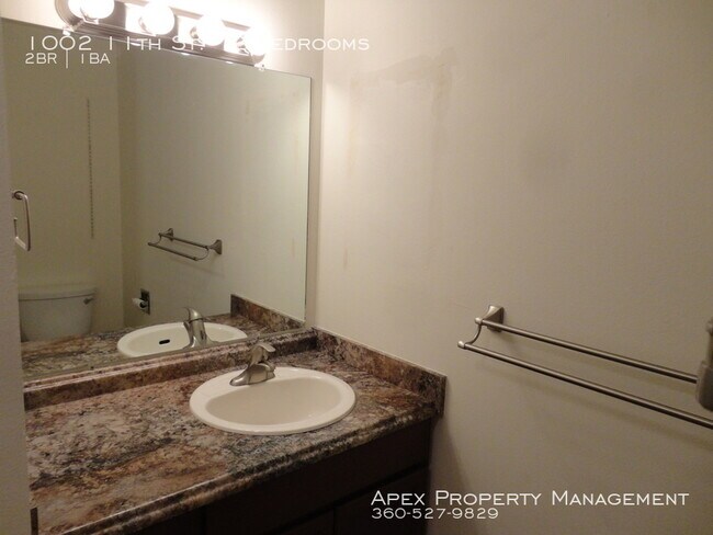Building Photo - Island View Apartments