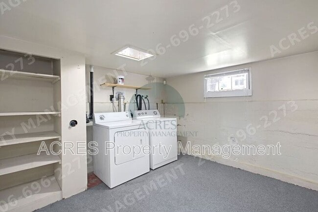 Building Photo - 15446 21st Ave SW