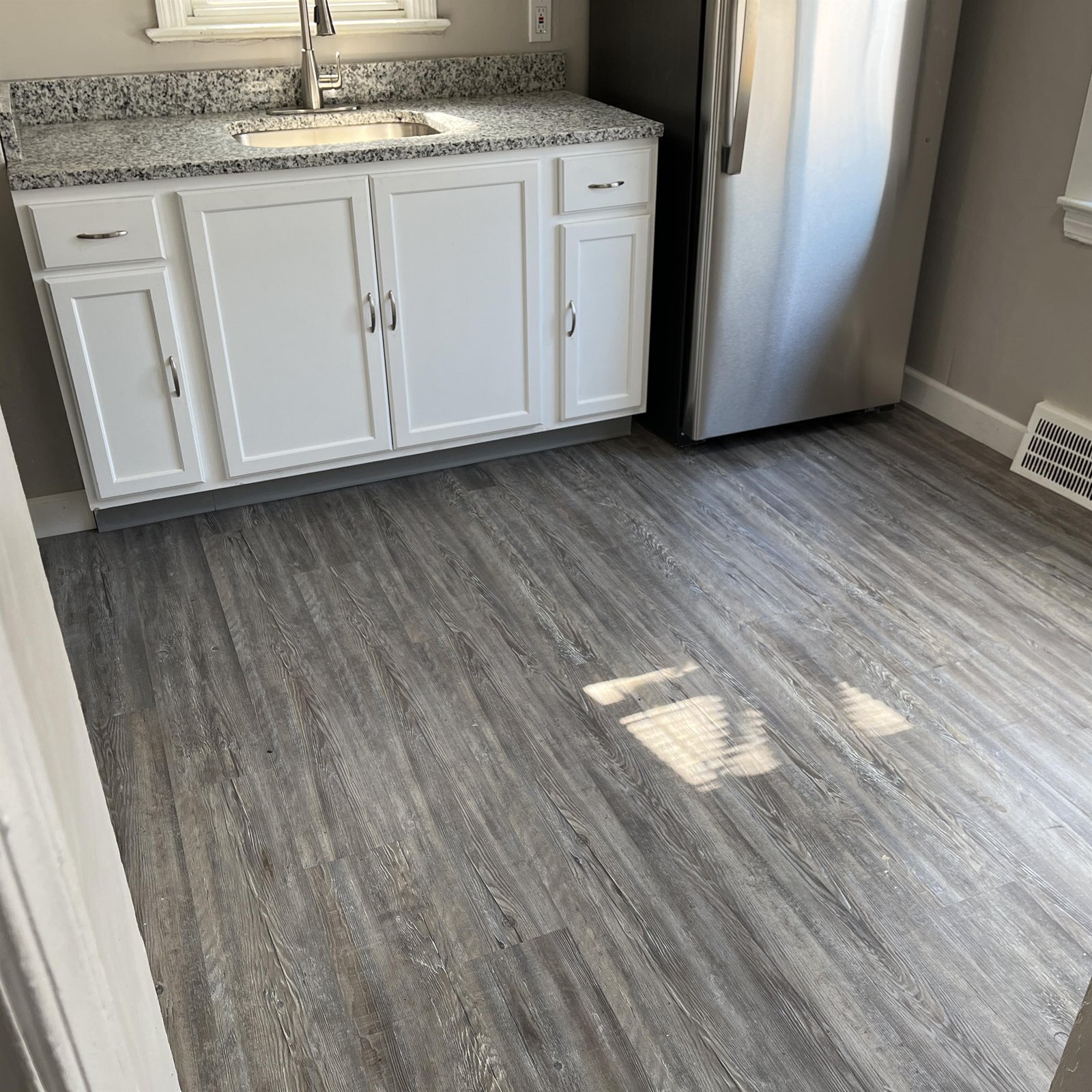 Building Photo - 3958 Lee Heights Blvd