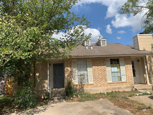 Building Photo - 10447 Doc Holliday Trail
