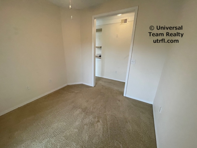 Building Photo - 11521 Villa Grand