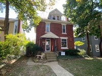 Building Photo - 167 E Oakland Ave